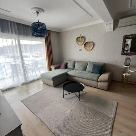 Buena Vista Hotel&restaurant Bed and Breakfast Μαρμαρίς