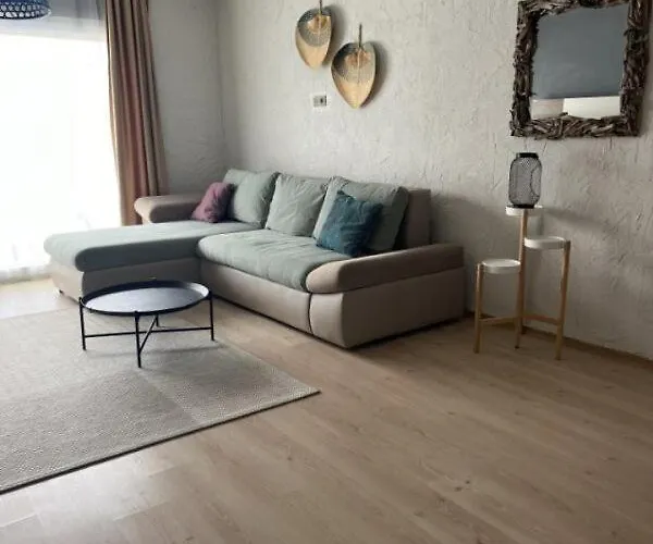 Alojamento de Acomodação e Pequeno-almoço Buena Vista Hotel&restaurant *